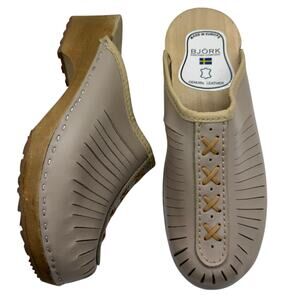 Bjork Mandy Wood Leather Clogs Beige Swedish Comfort size 37 / US 6.5